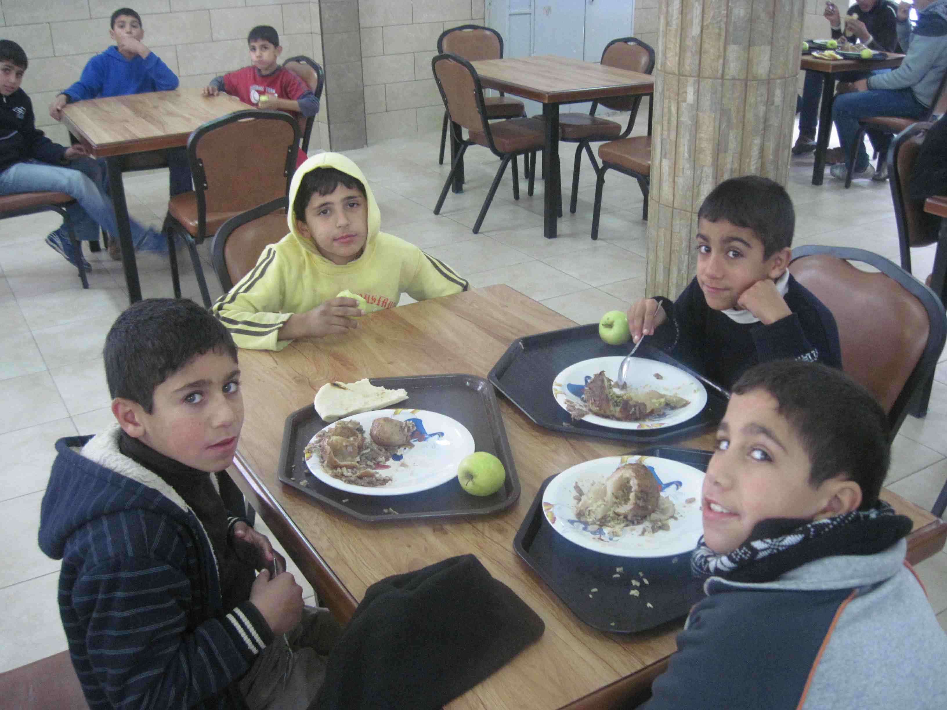 مشروع افطار اليتيم 