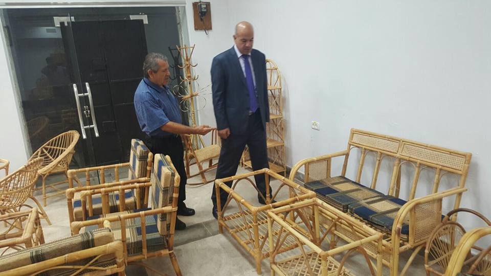 تفقد مشغل الخيزران في القدس